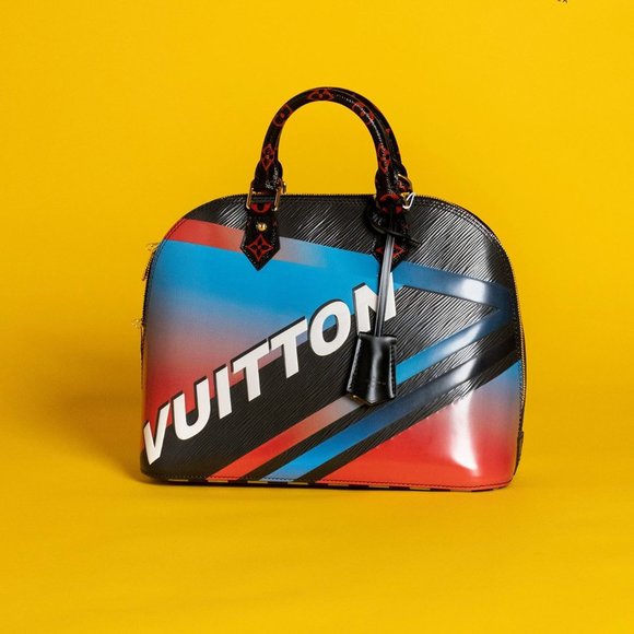 Louis Vuitton Alma MM* fashion runway collection* - Picture 2 of 4